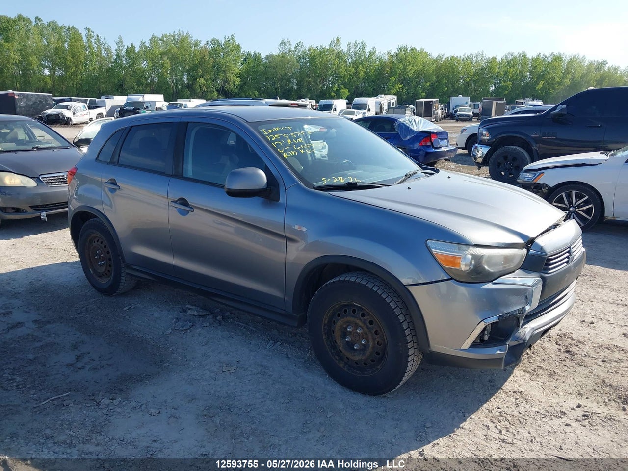 JA4AJ3AU7HZ****** · 2017 MITSUBISHI RVR · 1/12