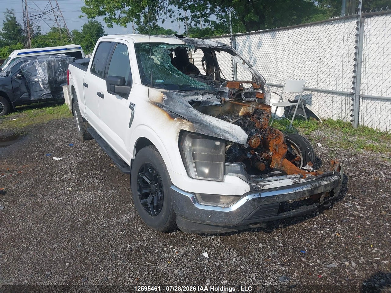 1FTFW1E81NK****** · 2022 FORD F-150 XLT