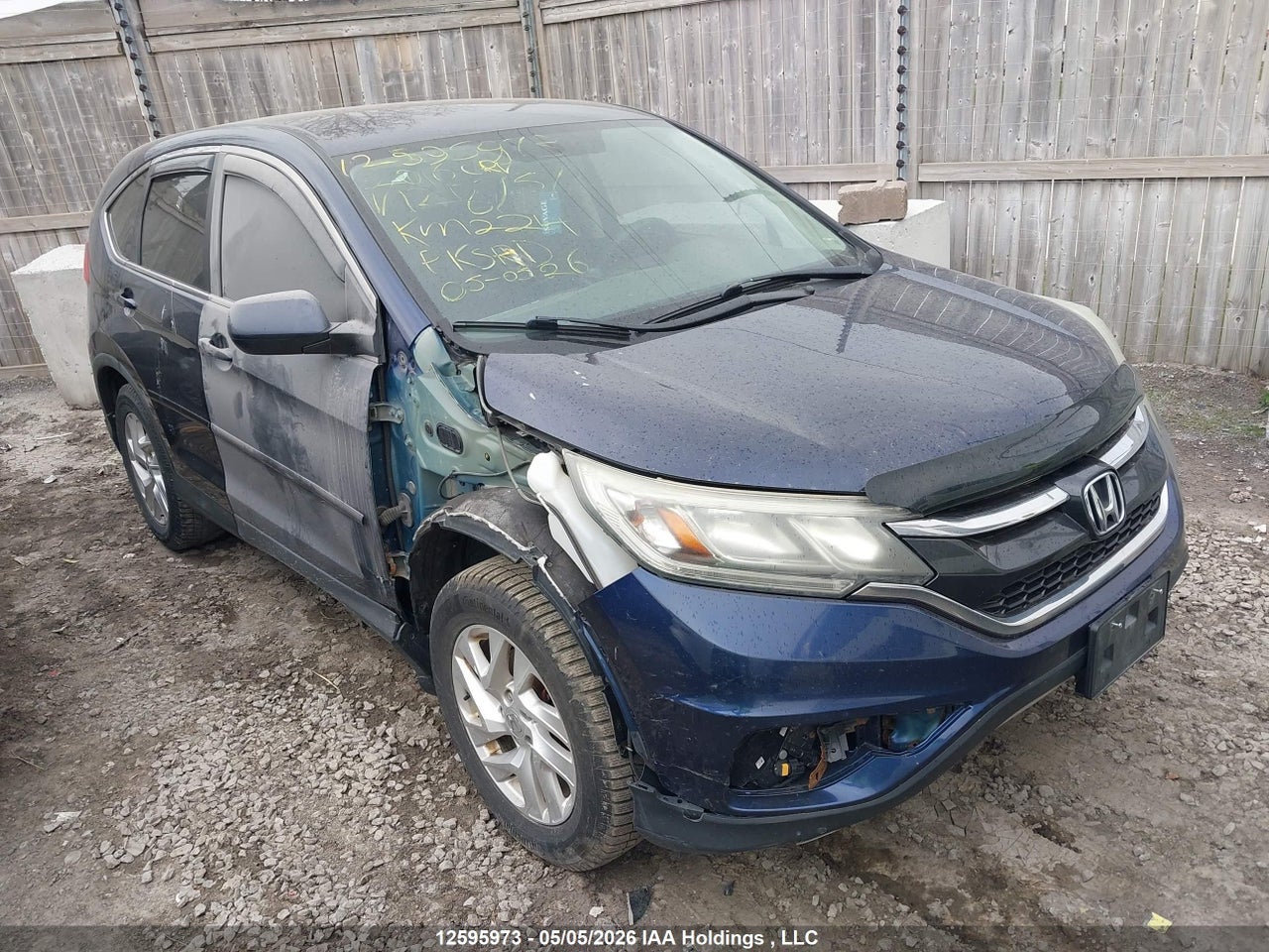 2HKRM4H45GH128757 · 2016 HONDA CR-V SE