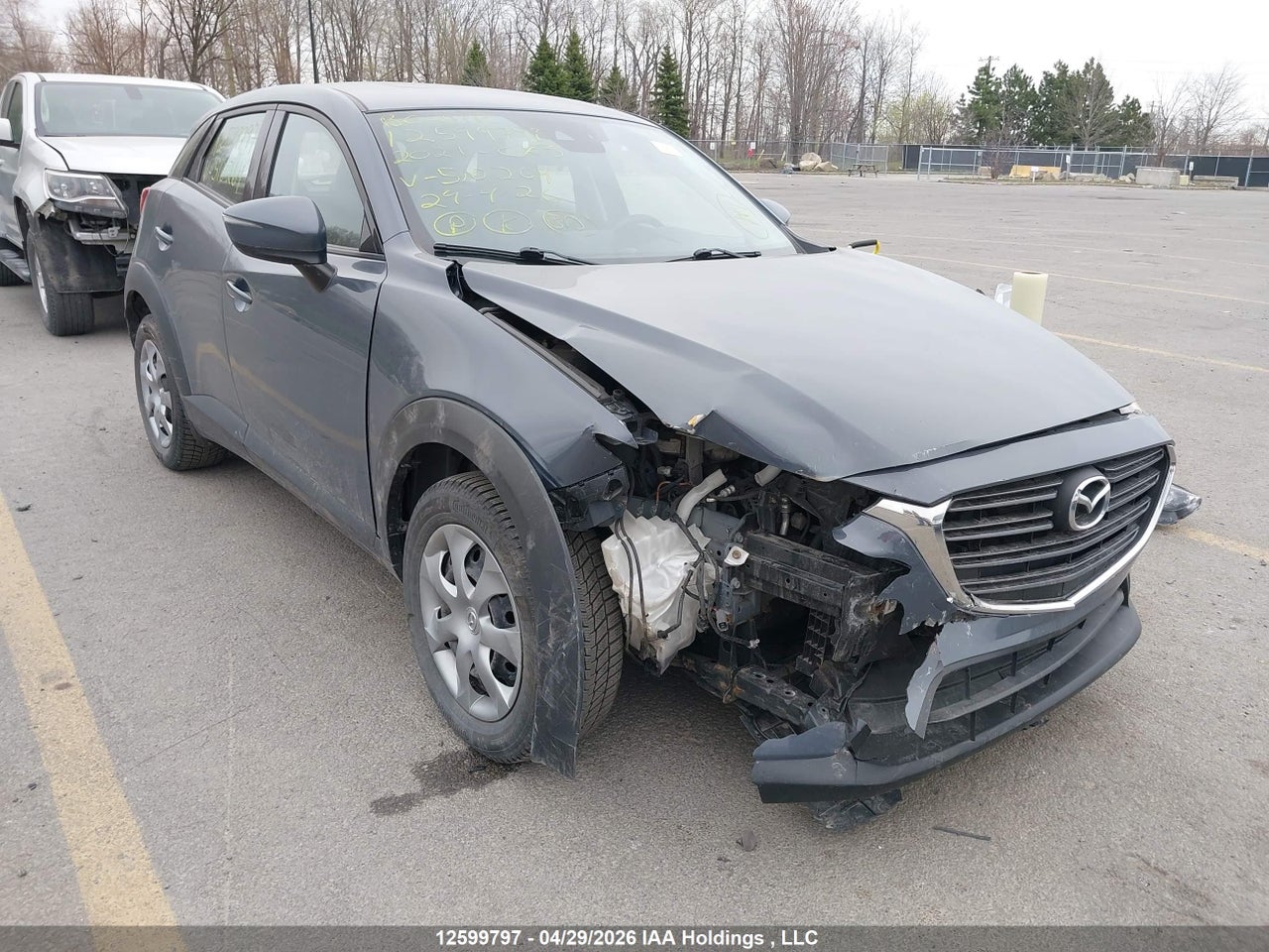 JM1DKFC78M1510264 · 2021 MAZDA CX-3