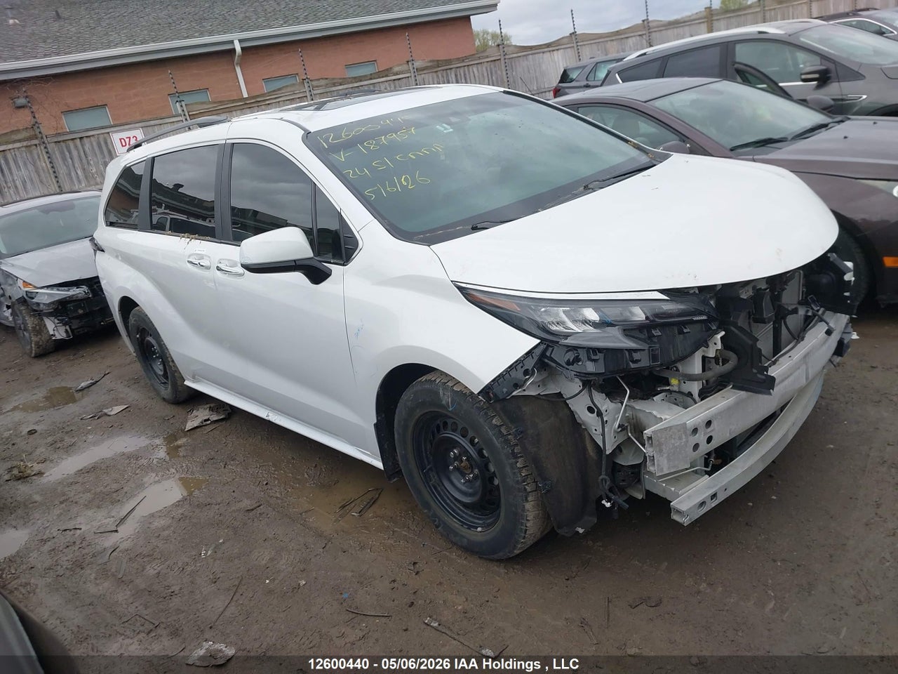 5TDGRKEC3RS187957 · 2024 TOYOTA SIENNA