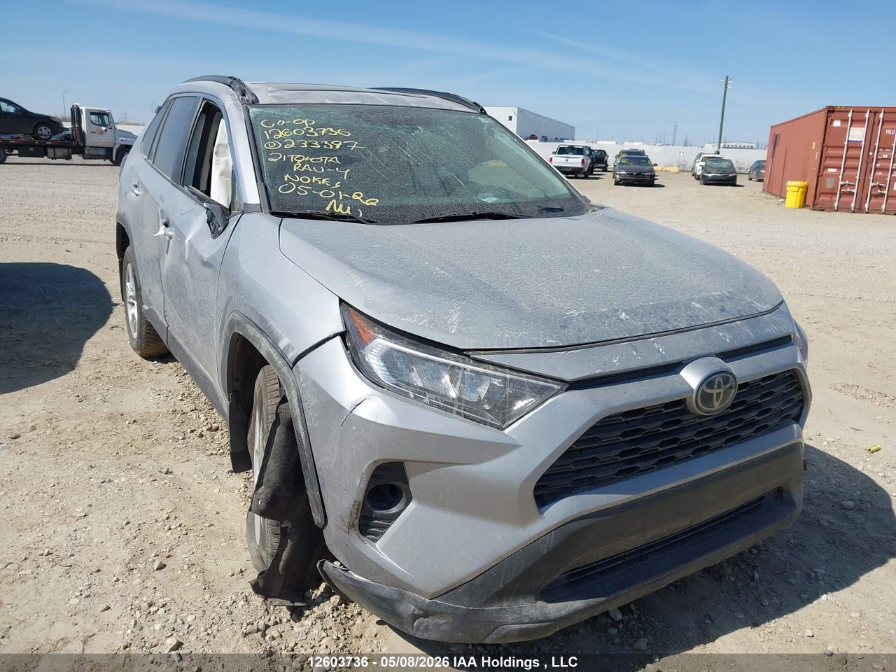 2T3R1RFV3MW****** · 2021 TOYOTA RAV4 XLE · 1/12