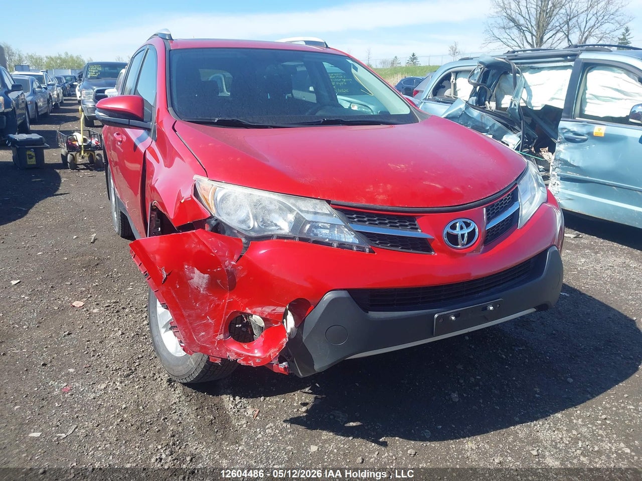 2T3WFREV2DW046481 · 2013 TOYOTA RAV4 XLE