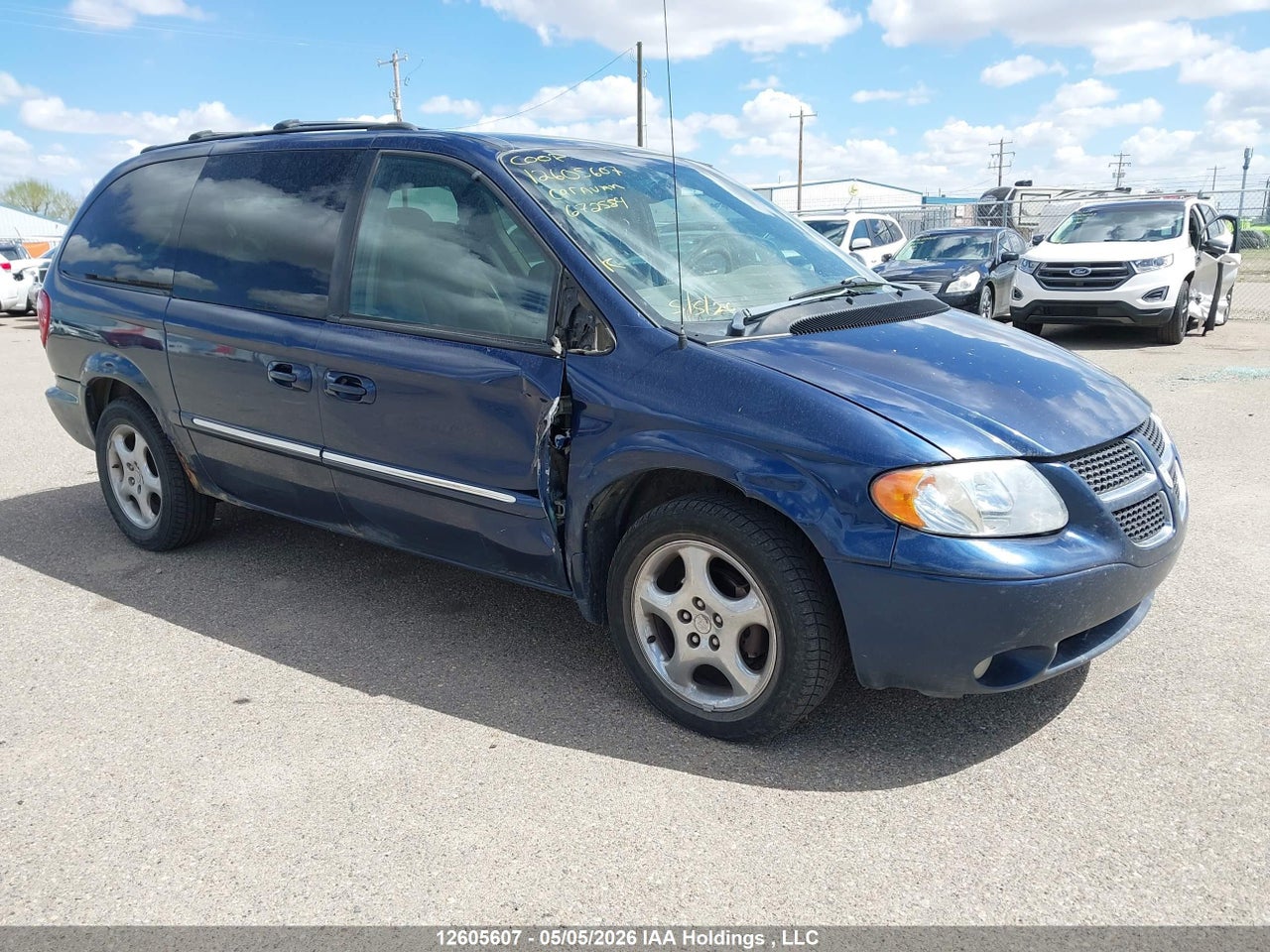 2B4GP54LX2R672584 · 2002 DODGE GRAND CARAVAN ES · 1/12