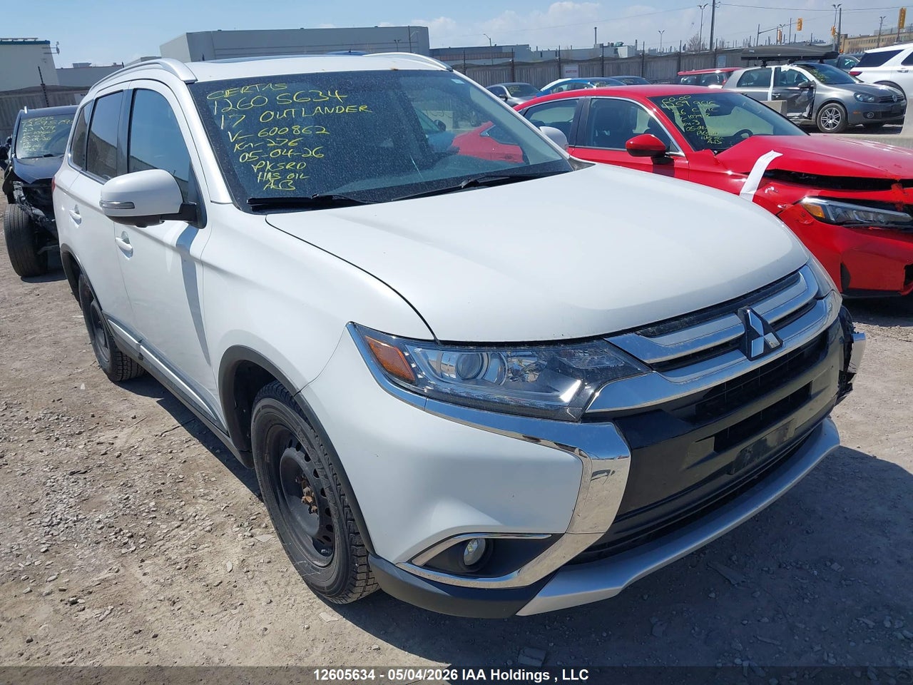 JA4AZ2A36HZ****** · 2017 MITSUBISHI OUTLANDER ES · 1/12