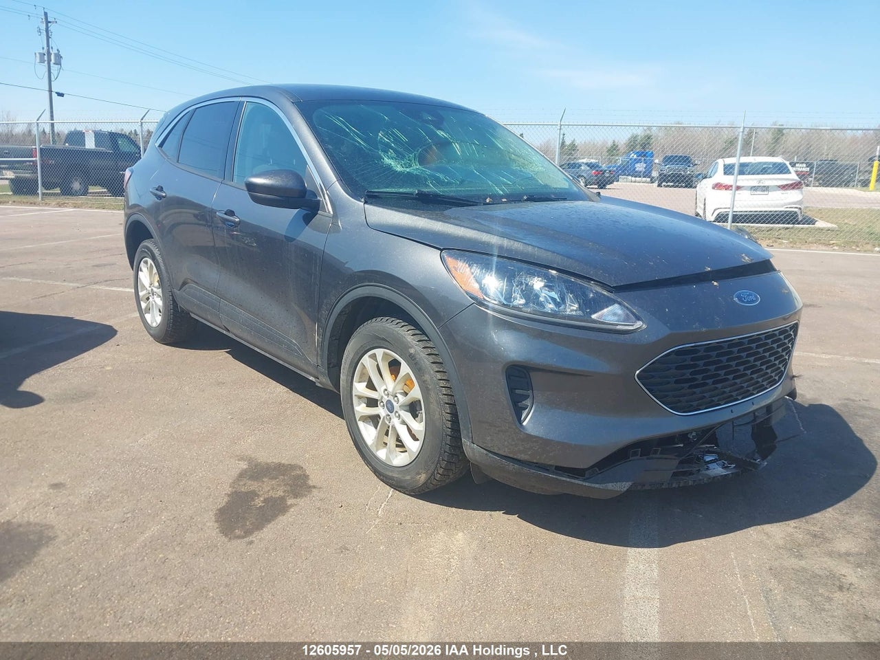 1FMCU9G62LUA17469 · 2020 FORD ESCAPE SE