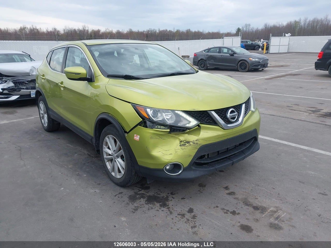 JN1BJ1CR2HW132274 · 2017 NISSAN QASHQAI