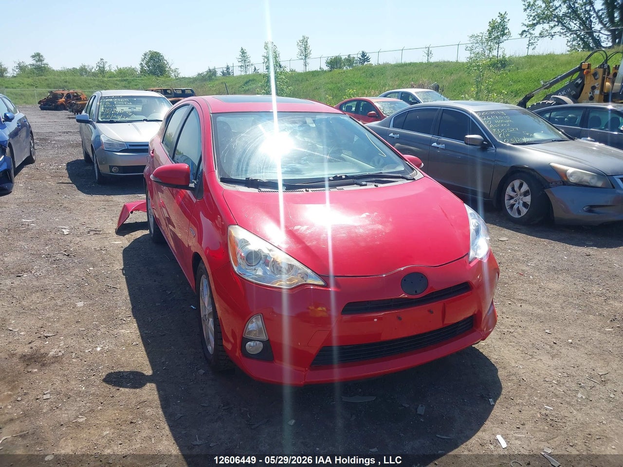 JTDKDTB39D1047419 · 2013 TOYOTA Prius C Technology