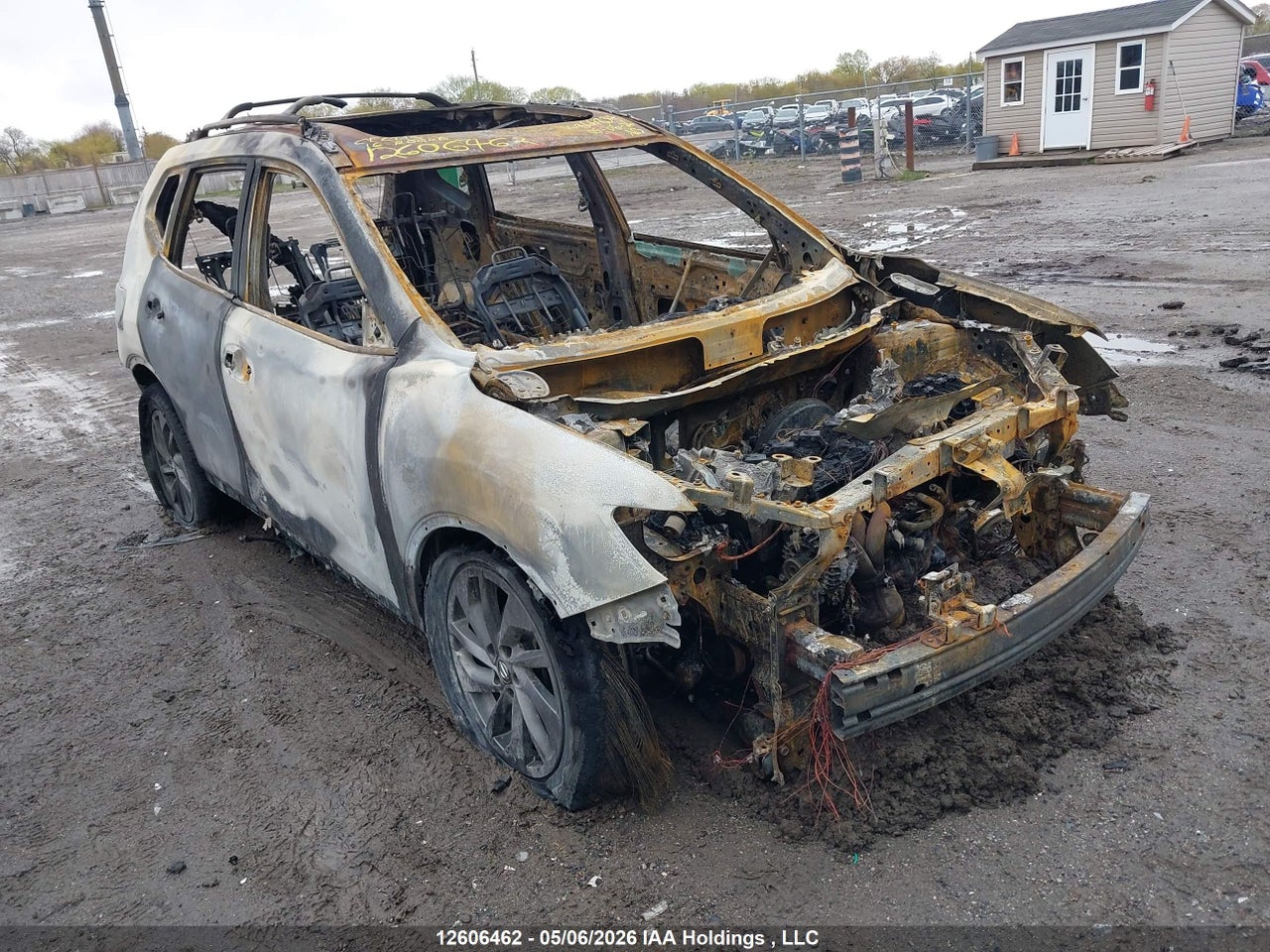 5N1AT2MV2GC866834 · 2016 NISSAN ROGUE S/SL/SV · 1/12