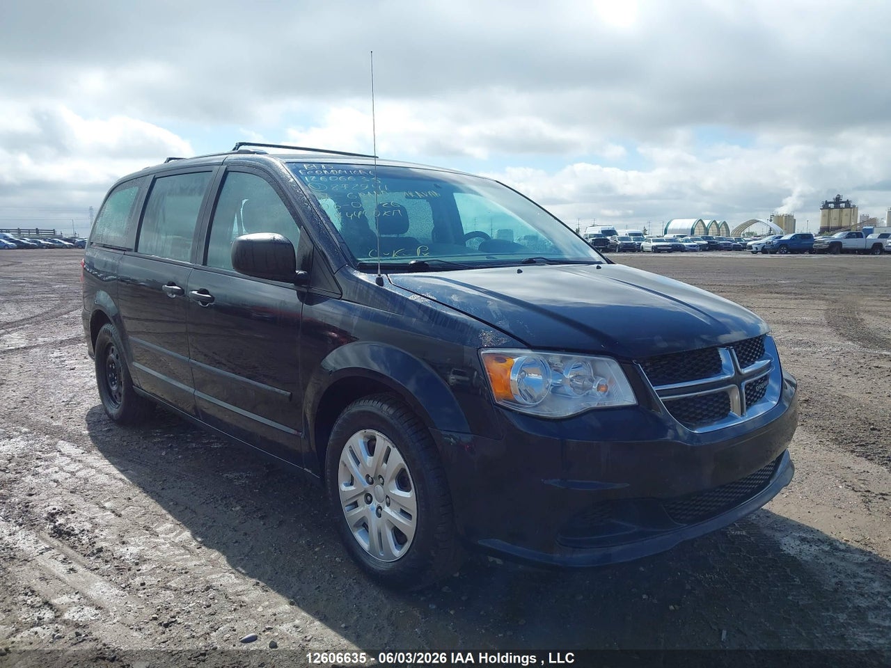 2C4RDGBG2HR872941 · 2017 DODGE GRAND CARAVAN SE