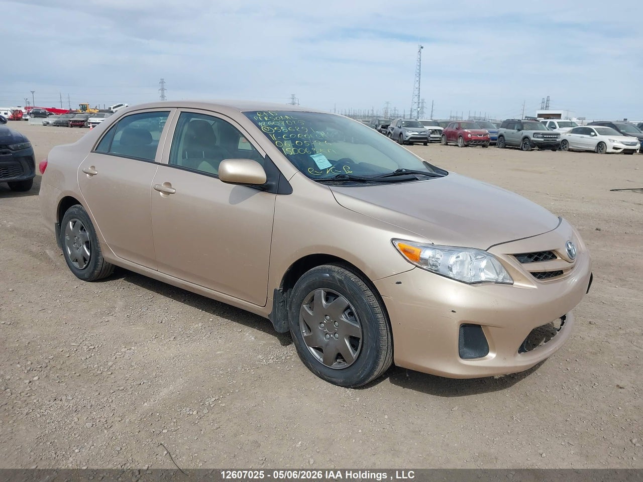 2T1BU4EE7BC****** · 2011 TOYOTA COROLLA S/LE