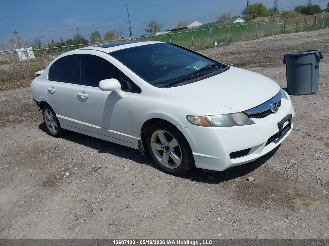2HGFA1F62BH005354 · 2011 HONDA CIVIC SE
