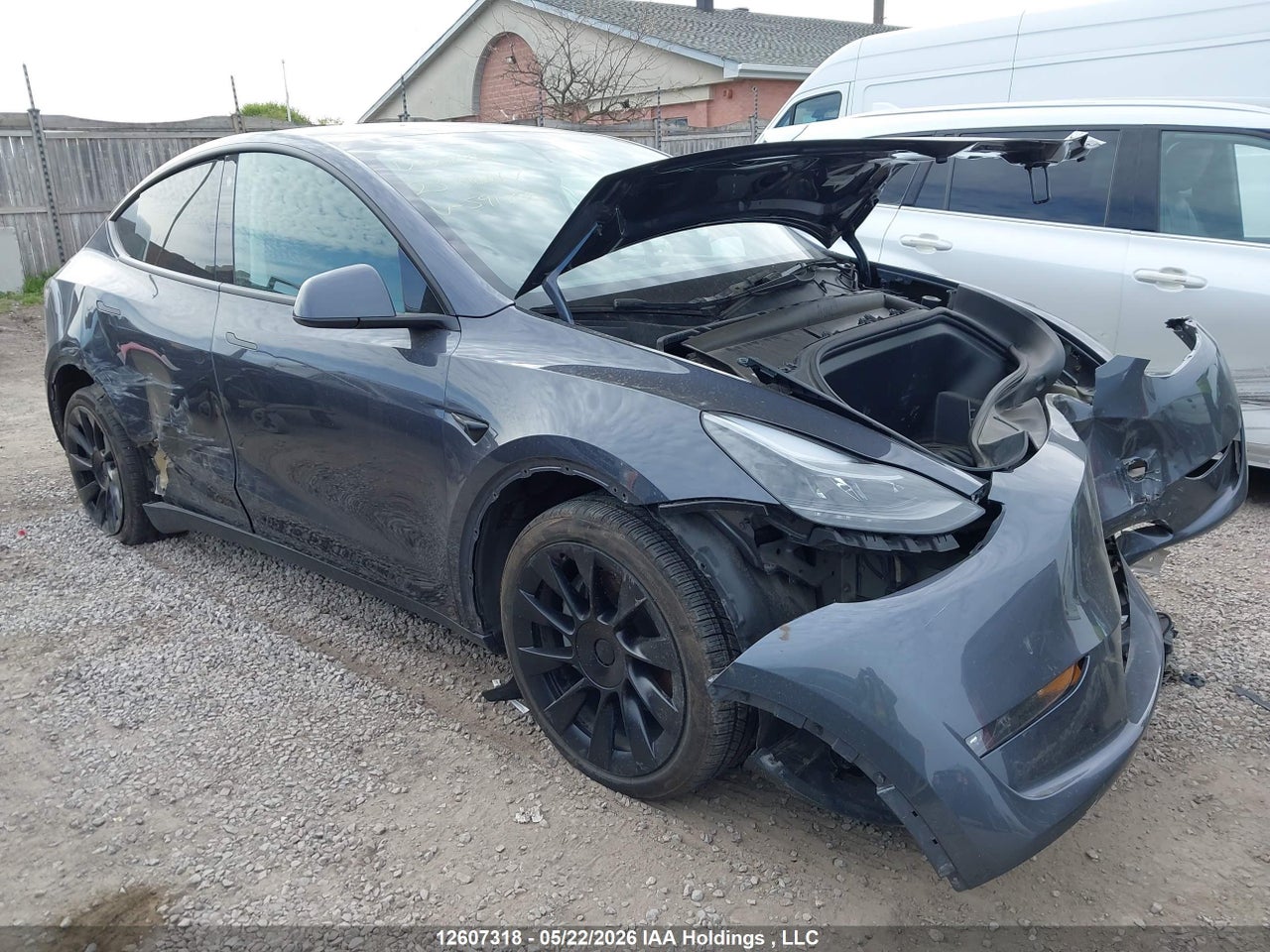 7SAYGDEE7PF591730 · 2023 TESLA MODEL Y LONG RANGE