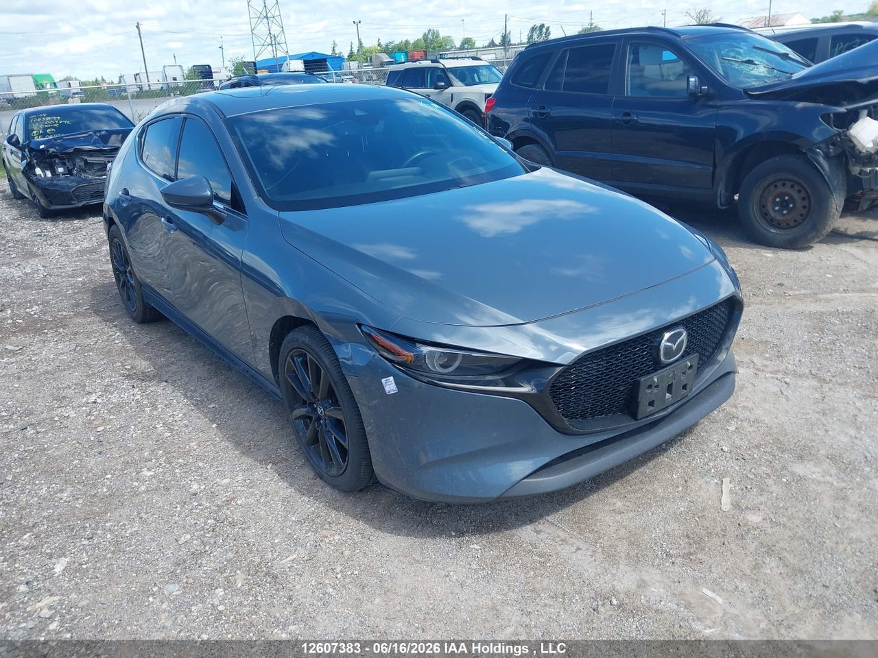 JM1BPAMMXL1168508 · 2020 MAZDA MAZDA3 GT