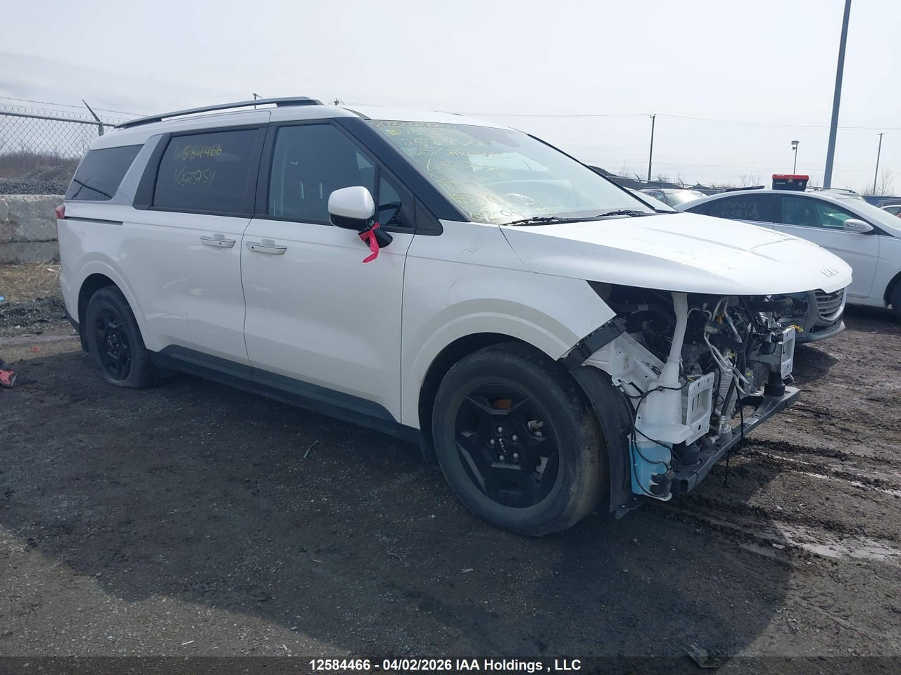 KNDNB5K36S6****** · 2025 KIA CARNIVAL LX/LX+