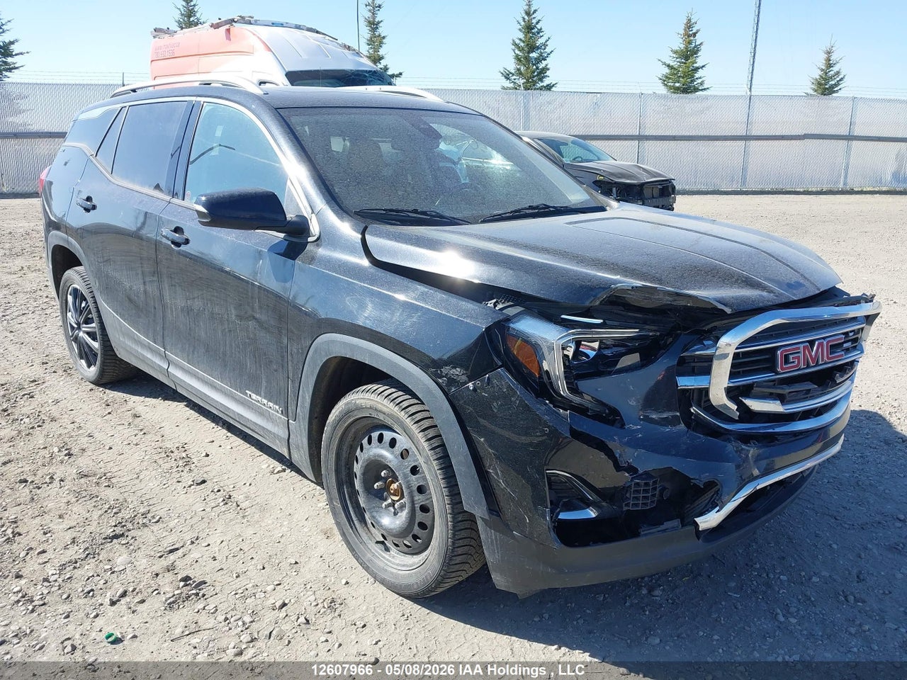 3GKALVEX5KL142126 · 2019 GMC TERRAIN SLT