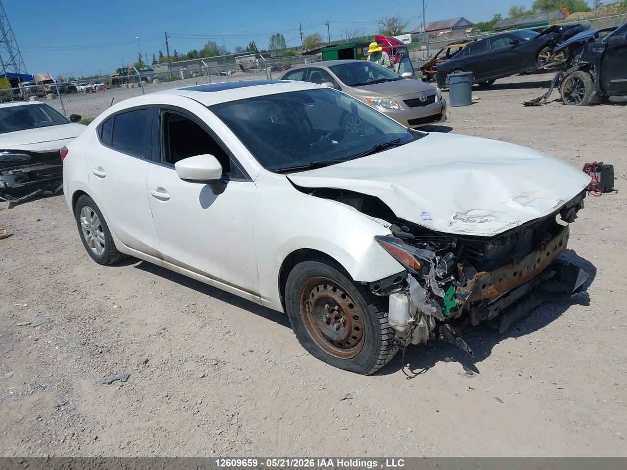 JM1BM1W39F1259061 · 2015 MAZDA MAZDA3