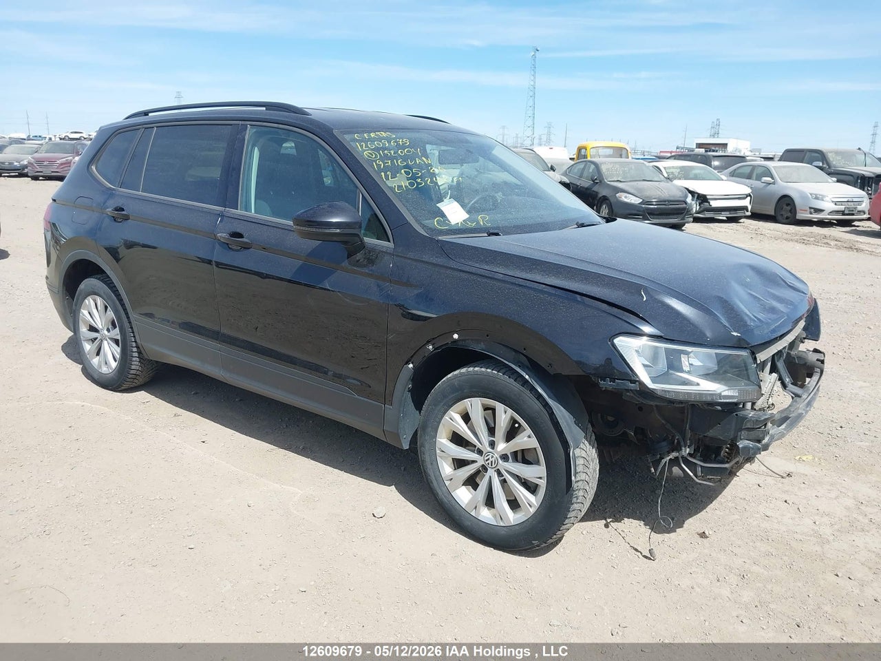 3VV0B7AX9KM****** · 2019 VOLKSWAGEN TIGUAN S · 1/12