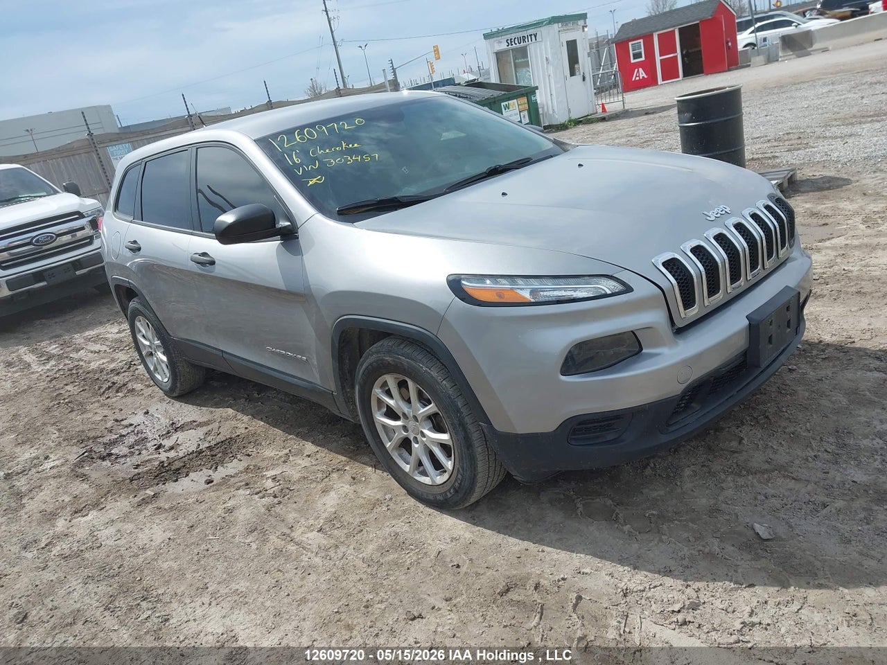 1C4PJLAB7GW303457 · 2016 JEEP CHEROKEE SPORT