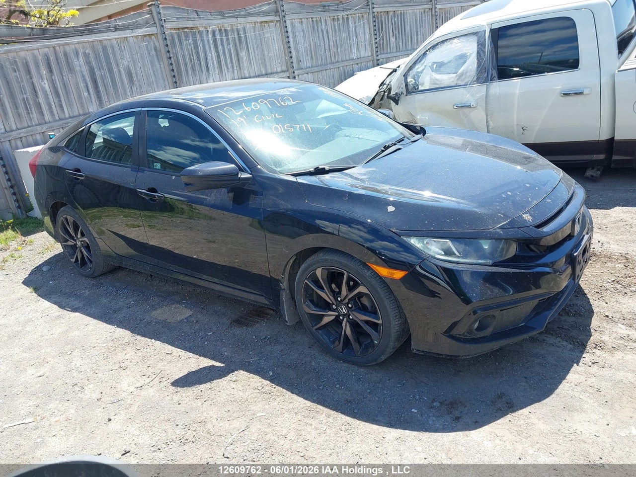 2HGFC2F84KH015711 · 2019 HONDA CIVIC SPORT