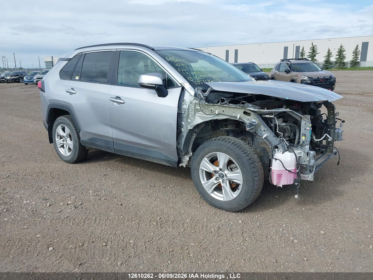 2T3B1RFV5KC036571 · 2019 TOYOTA RAV4 LE