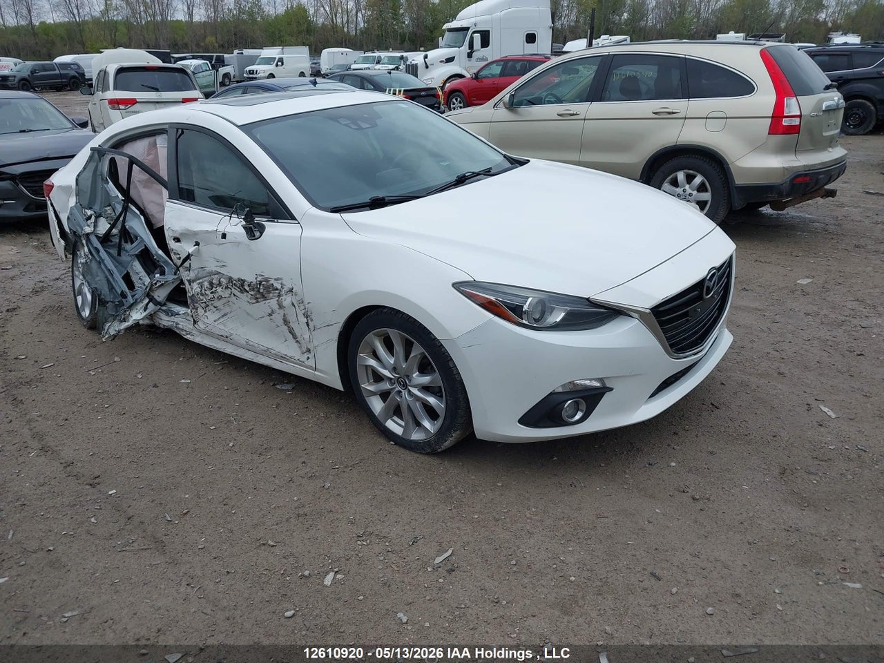 JM1BM1W31G1282724 · 2016 MAZDA 3 TOURING