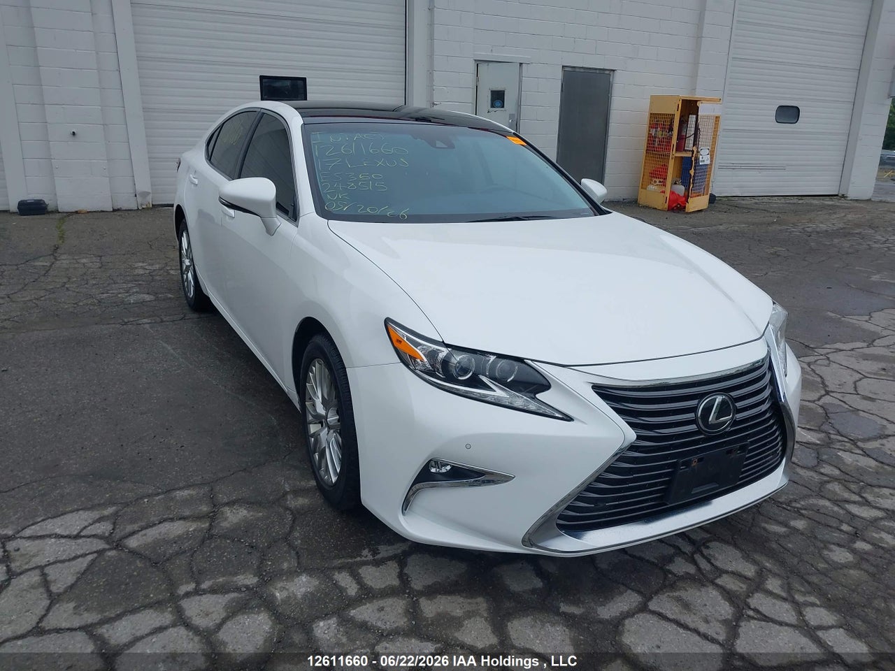 JTHBK1GG7H2248515 · 2017 LEXUS ES350