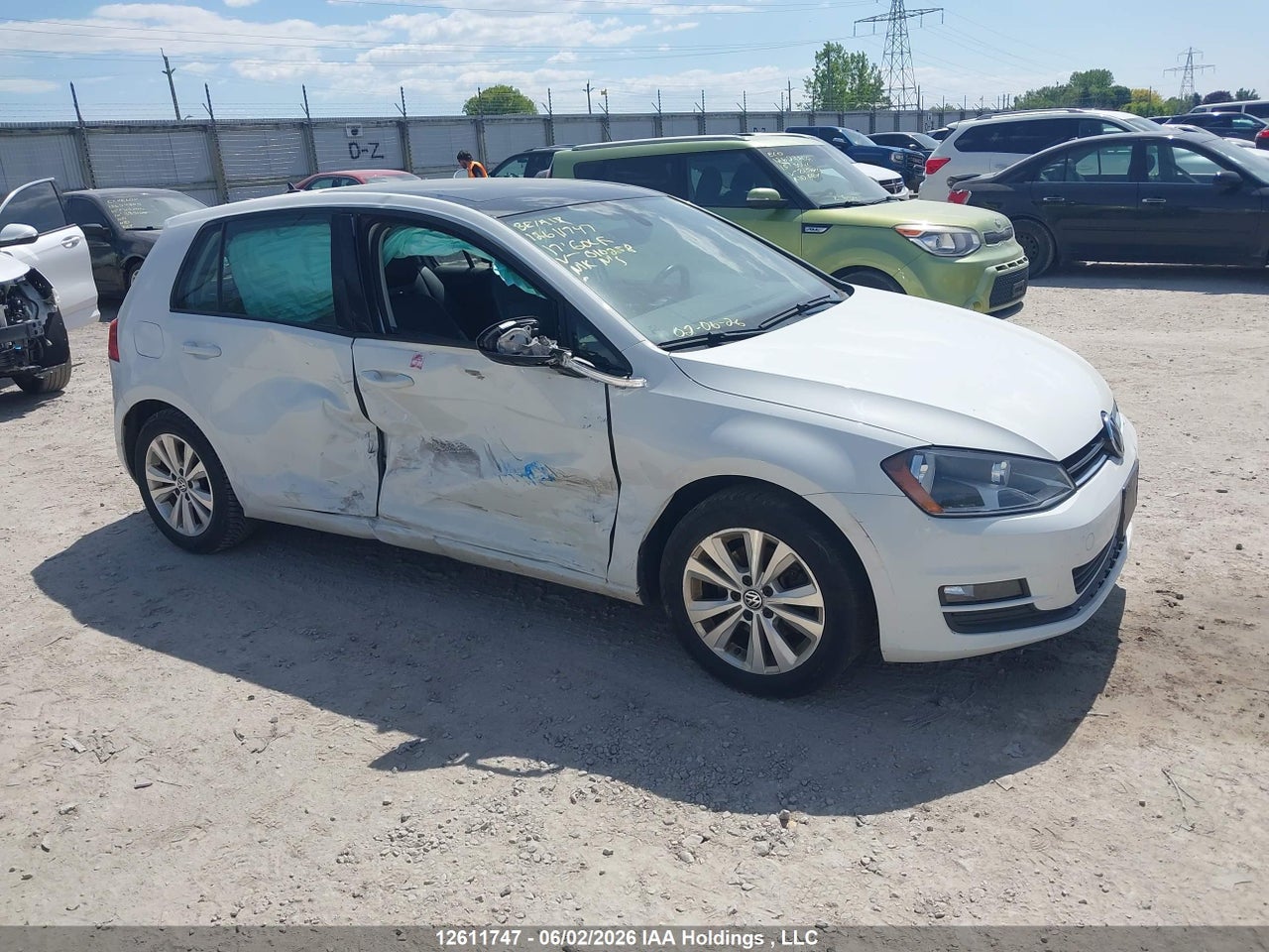 3VW217AU2HM010258 · 2017 VOLKSWAGEN GOLF