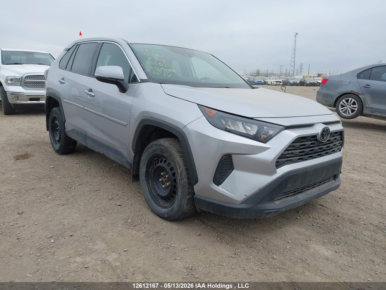 2T3B1RFV2NC296303 · 2022 TOYOTA RAV4 LE