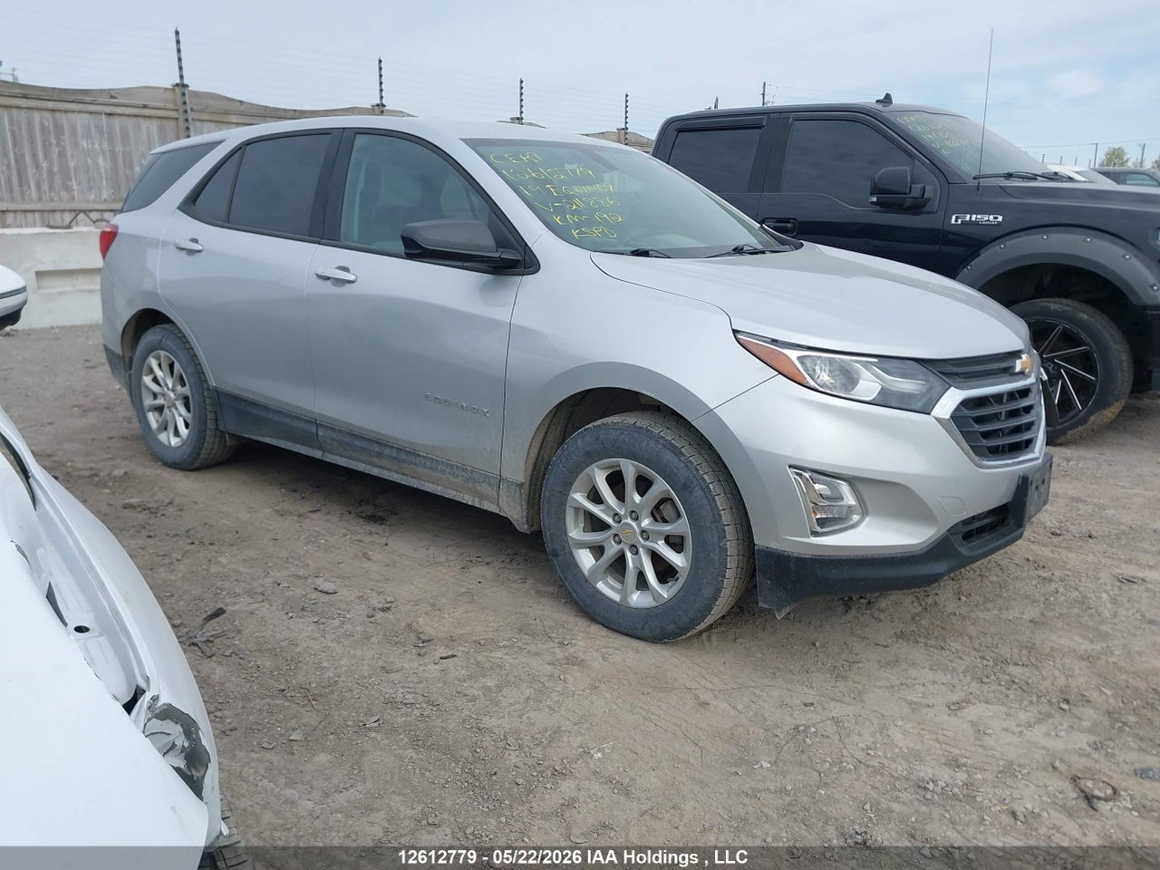 2GNAXSEV1K6211886 · 2019 CHEVROLET EQUINOX LS