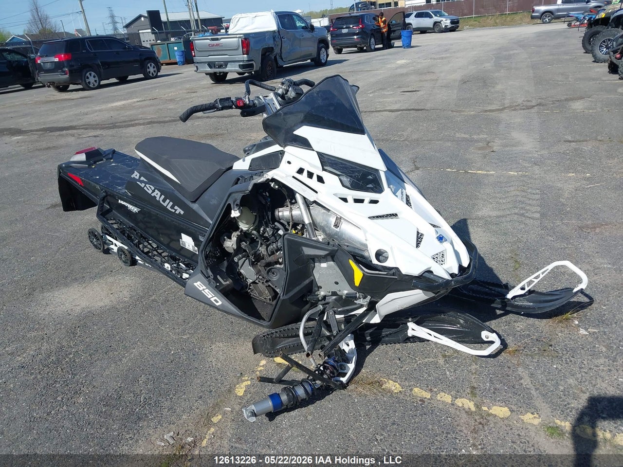 SN1TLC8R5NC821560 · 2022 POLARIS 850 Switchback Assault