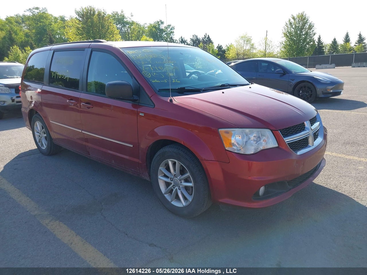 2C4RDGBG5ER****** · 2014 DODGE GRAND CARAVAN SE · 1/12