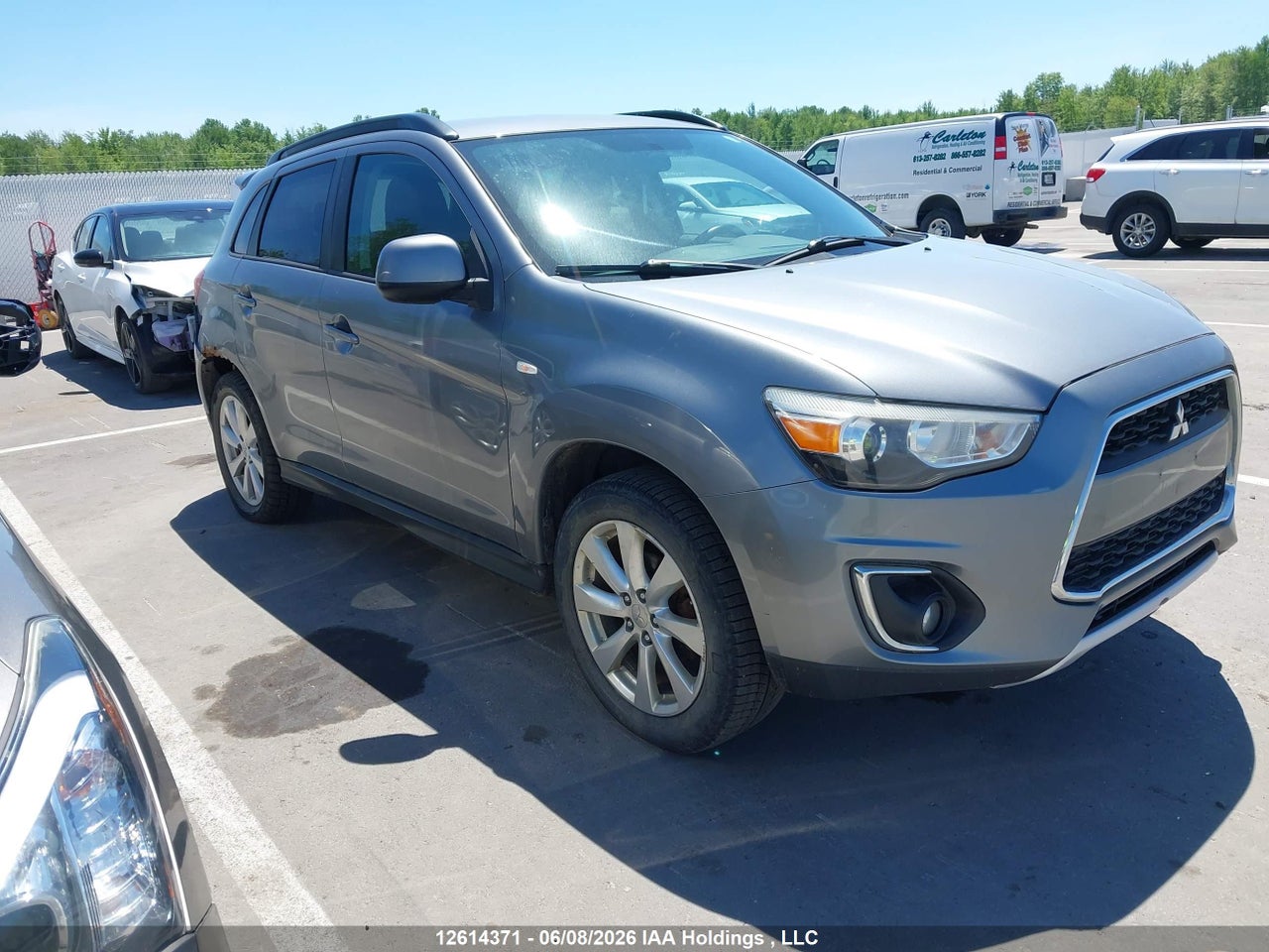 4A4AJ4AWXFE605191 · 2015 MITSUBISHI RVR GT