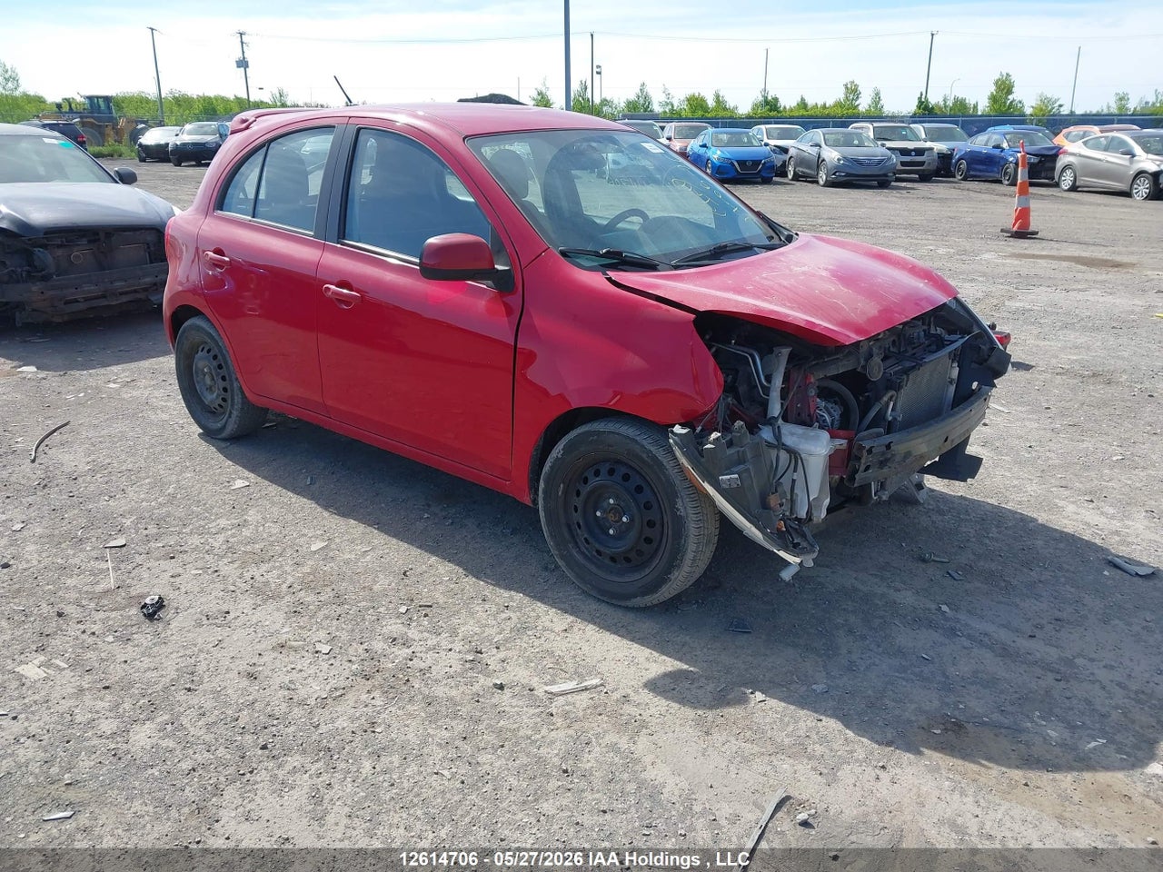 3N1CK3CP3FL****** · 2015 NISSAN MICRA S/SR/SV