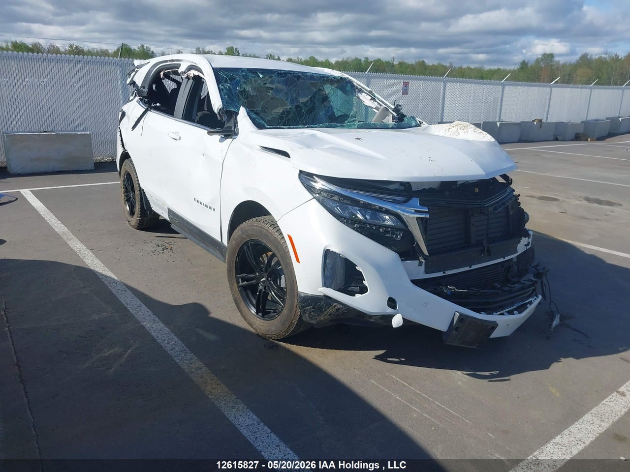 3GNAXUEV4NL298629 · 2022 CHEVROLET EQUINOX LT