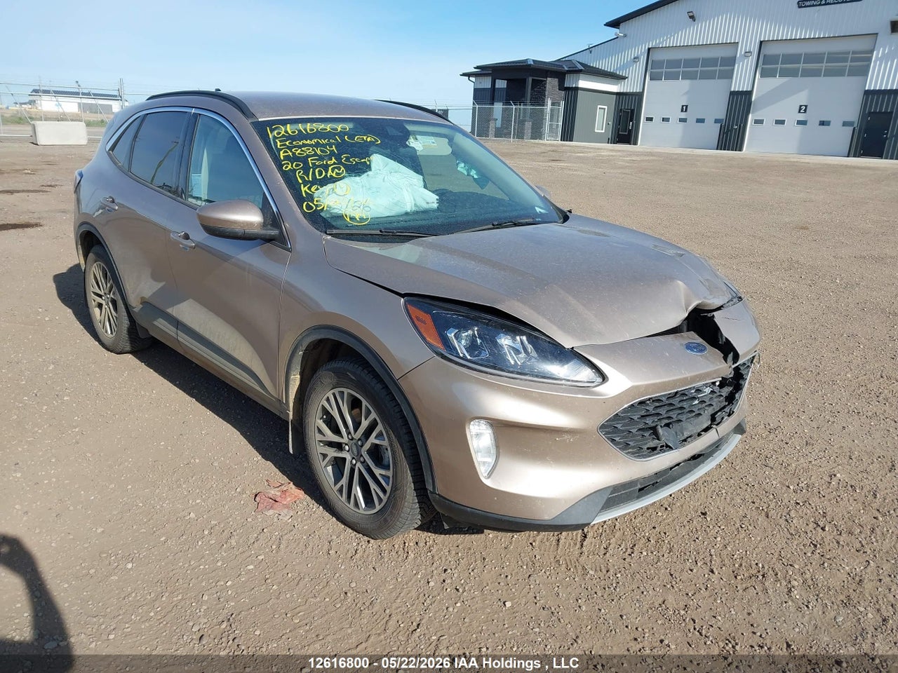 1FMCU9H60LUA88104 · 2020 FORD ESCAPE SEL