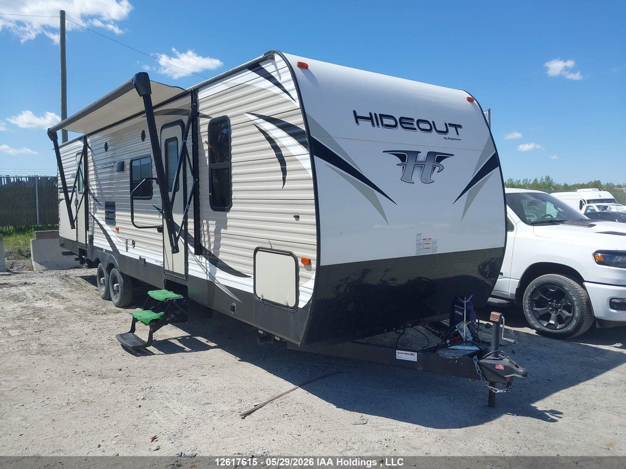 4YDT31R22J7248402 · 2018 KEYSTONE HIDEOUT