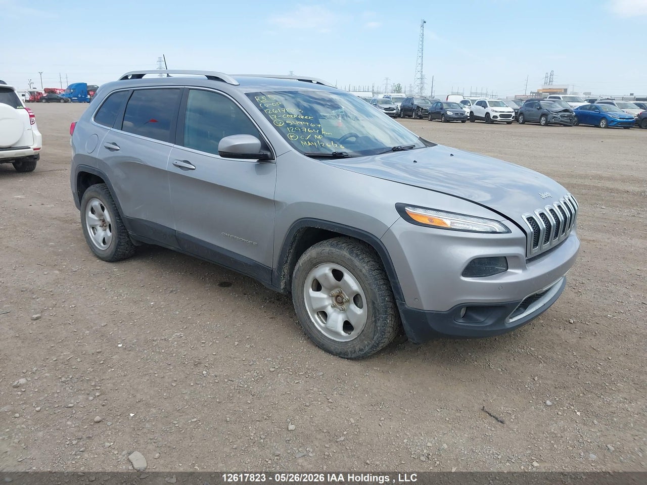 1C4PJMDS6HW549967 · 2017 JEEP CHEROKEE LIMITED · 1/12