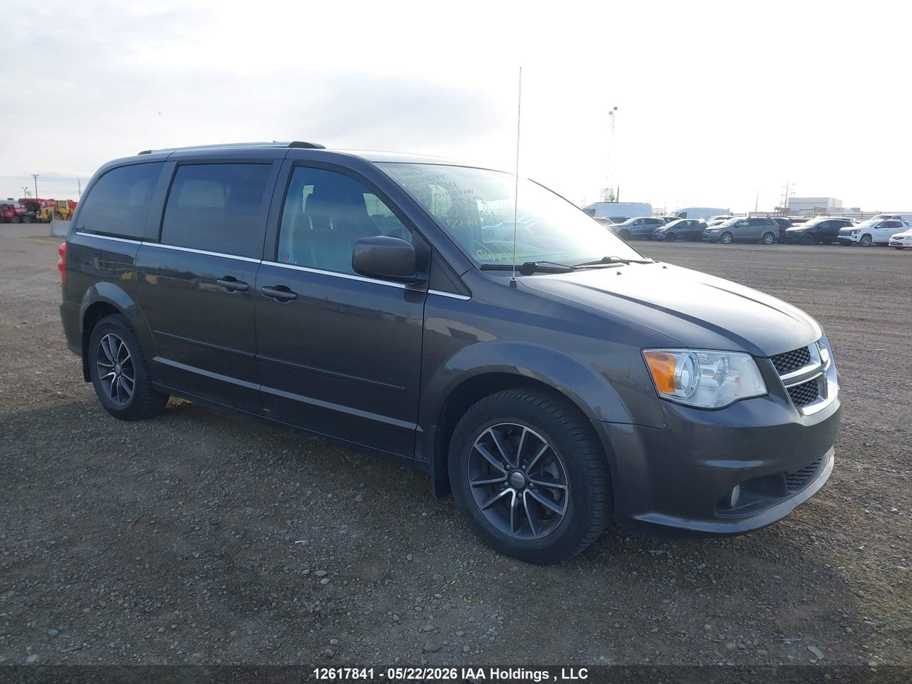 2C4RDGBG8HR662067 · 2017 DODGE GRAND CARAVAN CVP/SXT