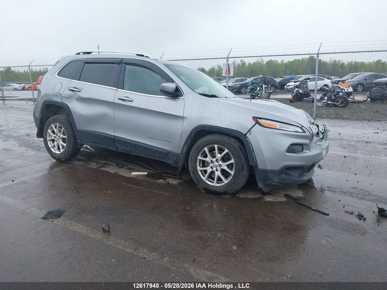 1C4PJMCS8GW201992 · 2016 JEEP CHEROKEE LATITUDE