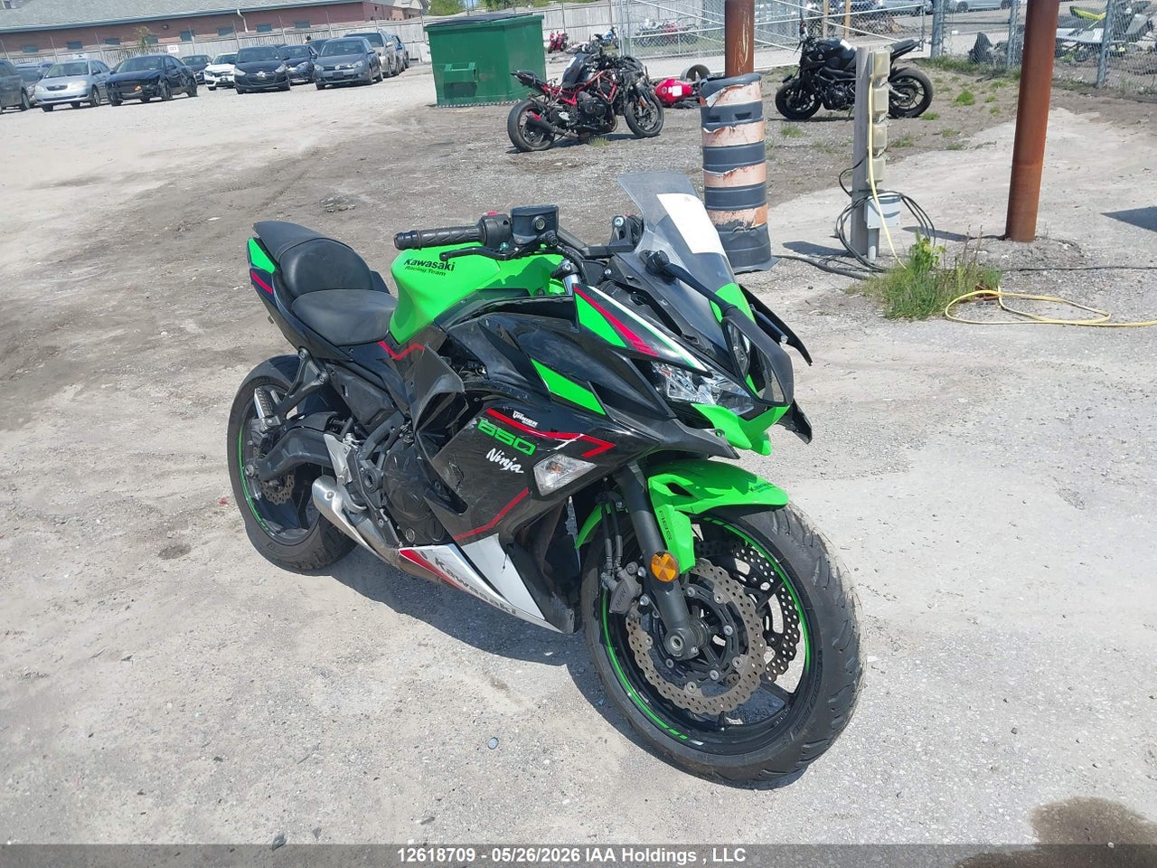 ML5EXEM18MDA30912 · 2021 KAWASAKI EX650 M · 1/12