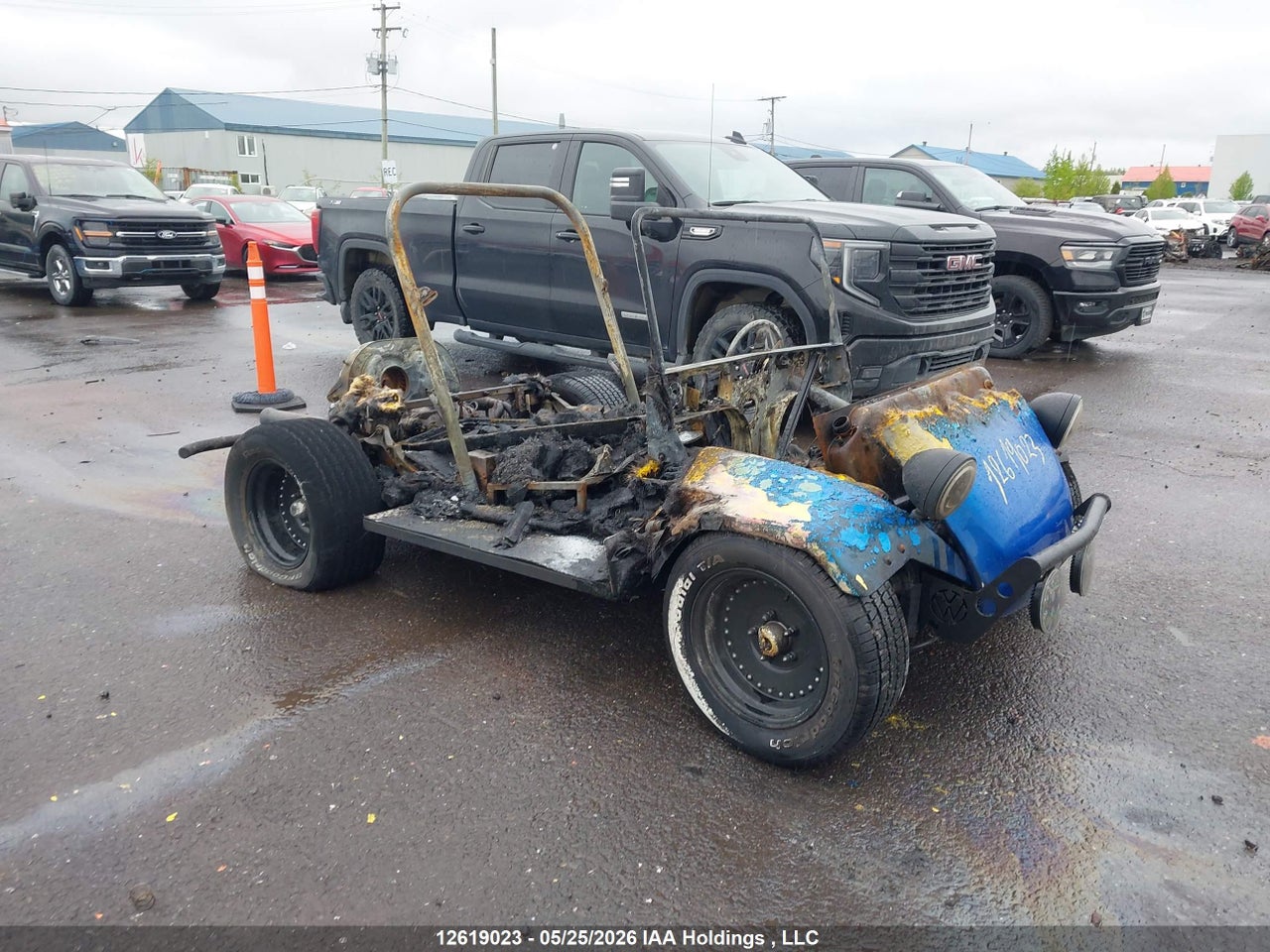 40209820722004 · 2001 VOLKSWAGEN CABRIOLET · 1/12