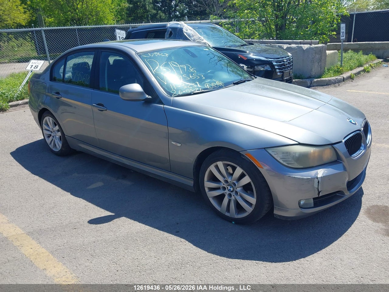 WBAPG7C50BA****** · 2011 BMW 323I · 1/12