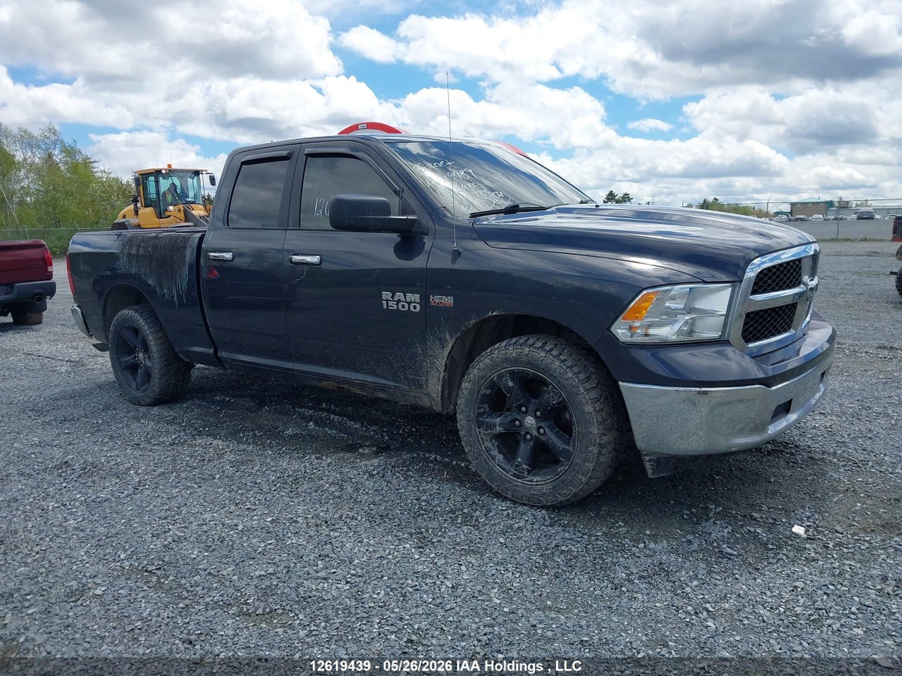 1C6RR7GT3JS249783 · 2018 RAM 1500 SLT