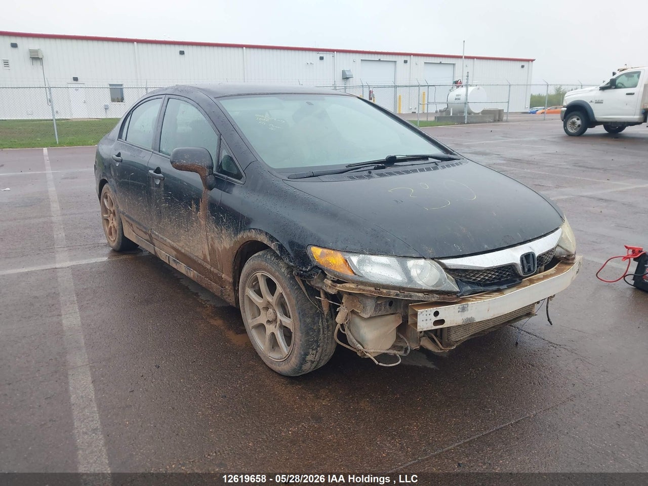 2HGFA1E48BH006119 · 2011 HONDA CIVIC DX-G