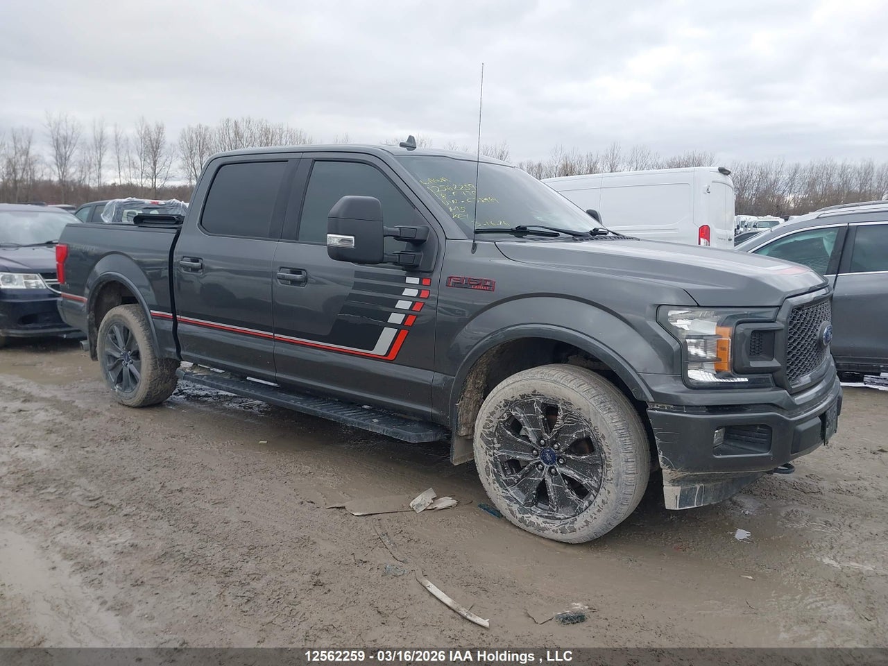 1FTEW1E57JF****** · 2018 FORD F-150 LARIAT