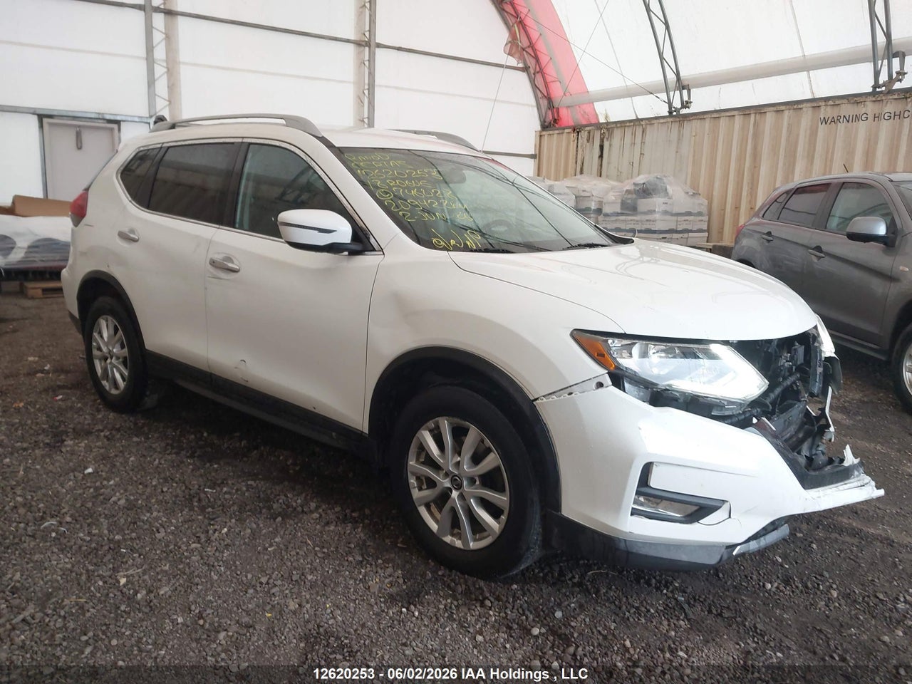 5N1AT2MV1JC746028 · 2018 NISSAN ROGUE SV/SL