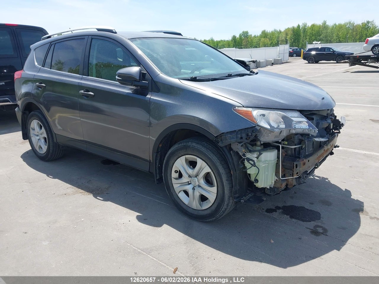 2T3BFREV9DW044788 · 2013 TOYOTA RAV4 LE