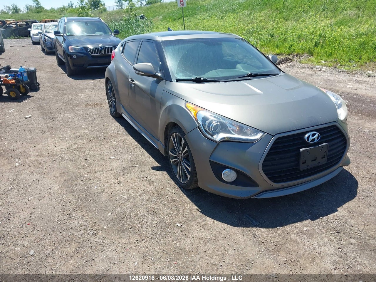 KMHTC6AE5GU278182 · 2016 HYUNDAI Veloster Turbo