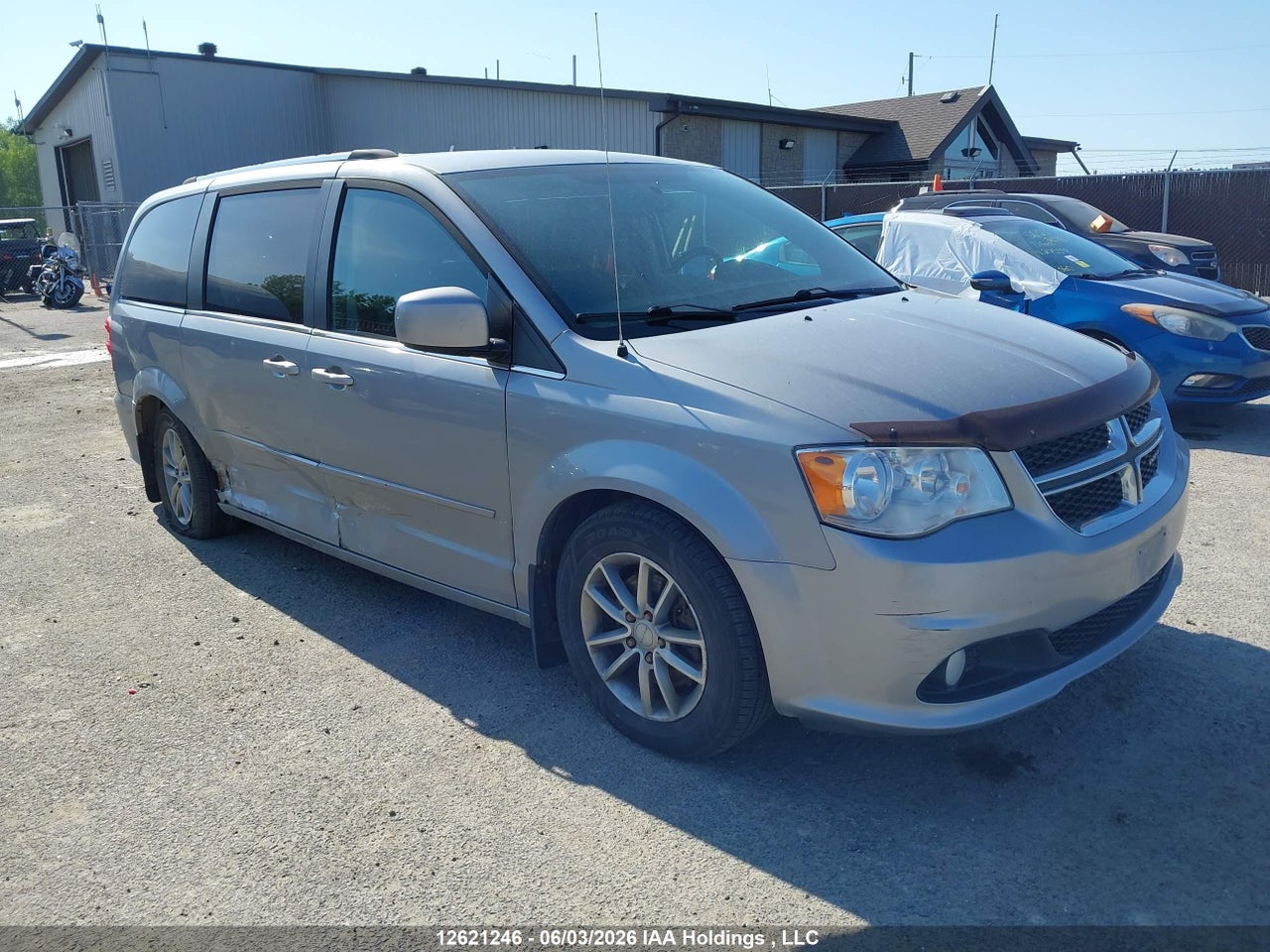2C4RDGBG0FR****** · 2015 DODGE GRAND CARAVAN SE/SXT · 1/12